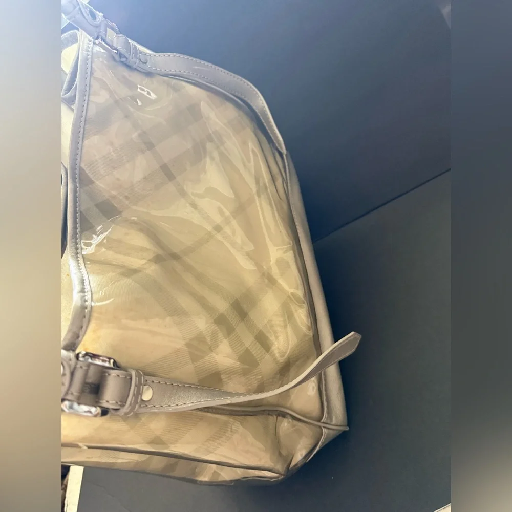 Burberry metallic leather trim pvc bag - Picture 5 of 14